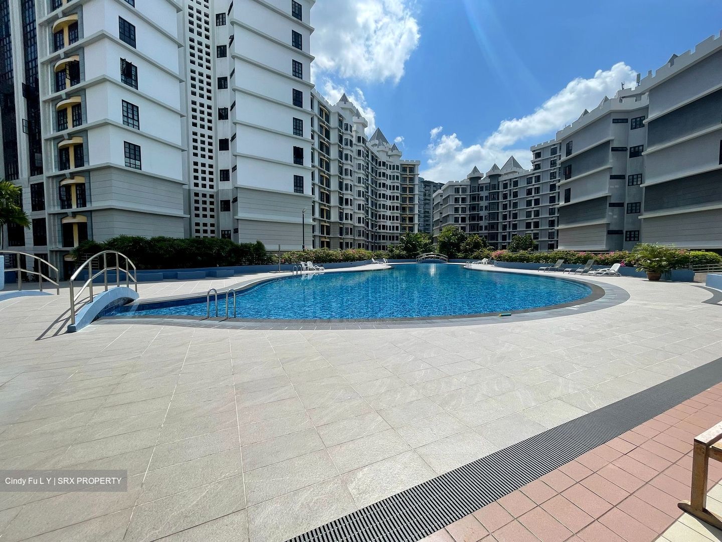Chiltern Park (D19), Condominium #558581081